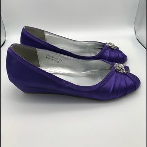 David’s Bridal Wedding/Special Occasion Purple 9M